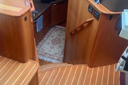 Sabre 48 Salon Express image