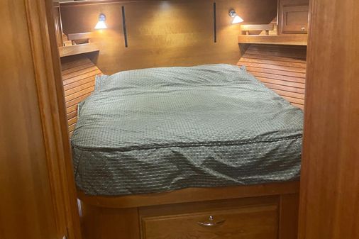 Sabre 48 Salon Express image
