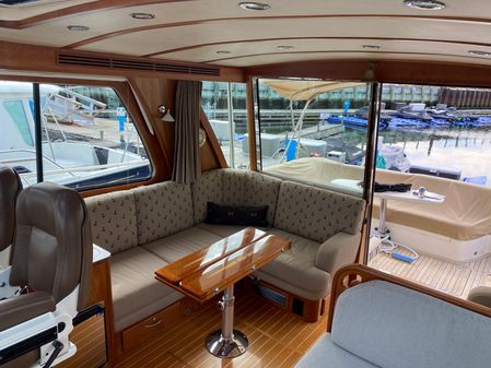 Sabre 48 Salon Express image