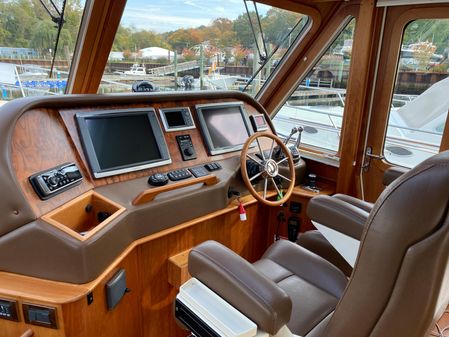 Sabre 48 Salon Express image