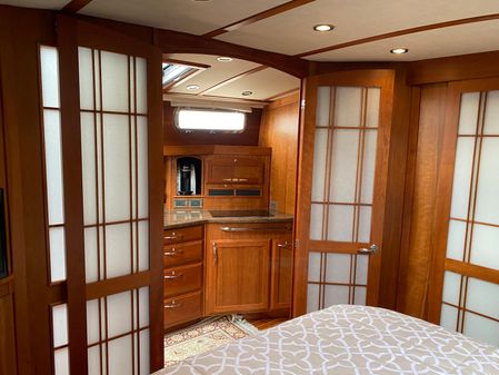 Sabre 48 Salon Express image