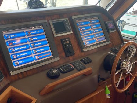 Sabre 48 Salon Express image