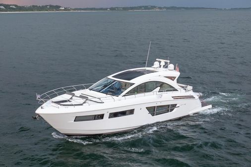 Cruisers Yachts 60 Cantius image