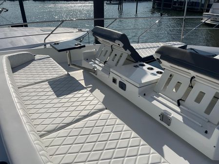 Cruisers Yachts 60 Cantius image