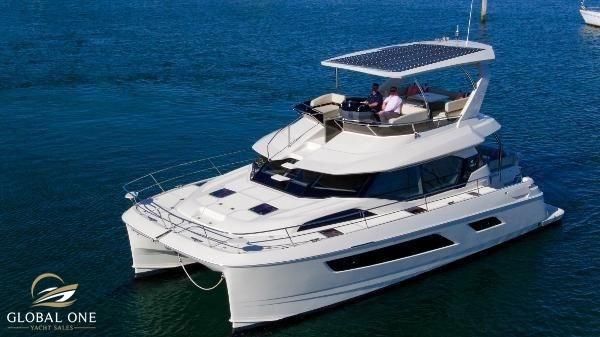 Aquila 44 by Nova Luxe - main image