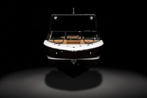 Chaparral 247-SSX image