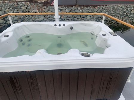 Custom-craft 65 image