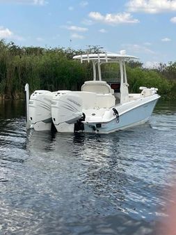 Boston-whaler 270-DAUNTLESS image