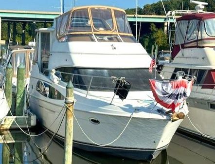 Carver 366 Motor Yacht image