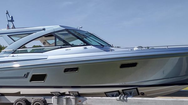 Formula 430 Super Sport Crossover
