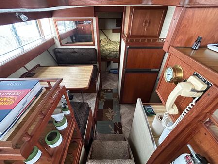 Marinette 39 Double Cabin image