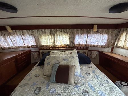 Marinette 39 Double Cabin image