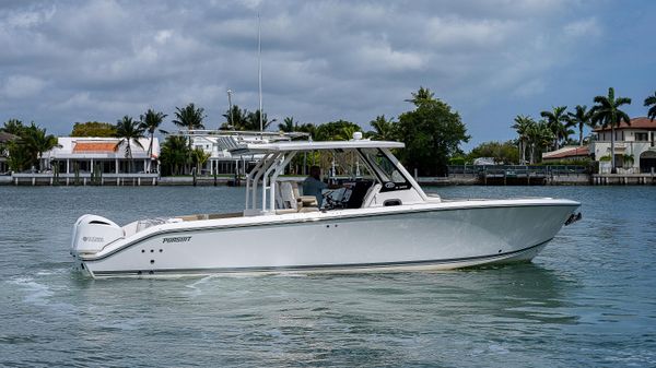 Pursuit S 328