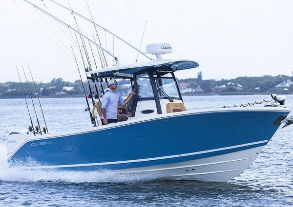 Cobia 265-CENTER-CONSOLE-OPEN image