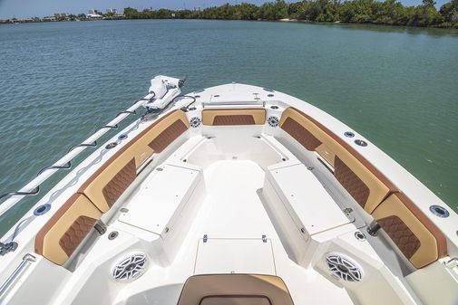 Cobia 265-CENTER-CONSOLE-OPEN image