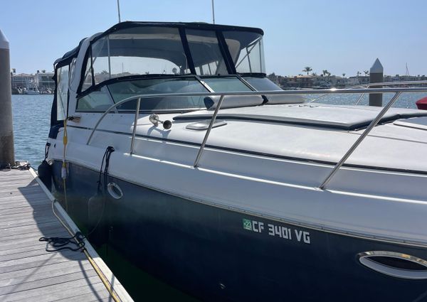 Rinker Fiesta Vee 312 image