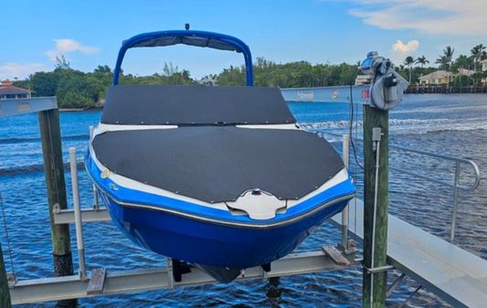 Yamaha Boats AR240 image