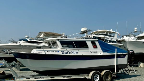 SeaSport Explorer 2400 