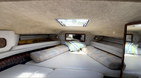 Sea Ray 270 Sundancer image