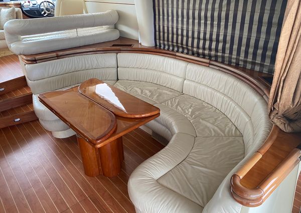 Sunseeker Manhattan 62 image