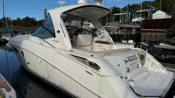 Sea Ray 370 Sundancer 