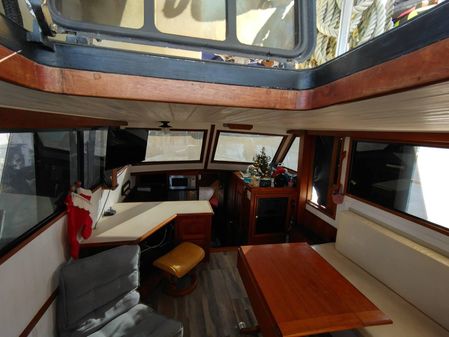 Californian Aft Cabin Motor Yacht image