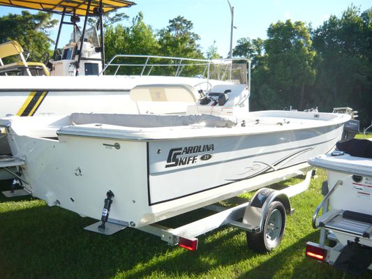 Carolina Skiff 2180 DLX - main image