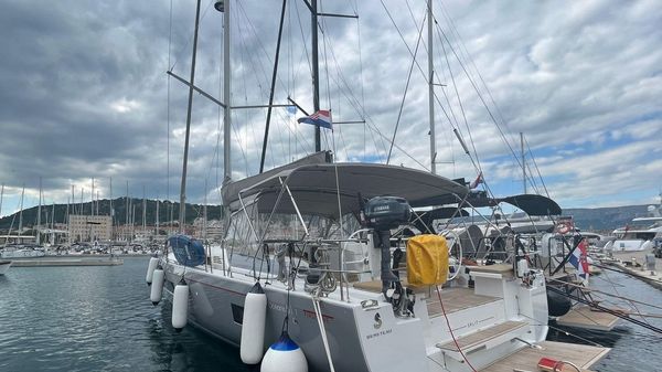 Beneteau Oceanis 51.1