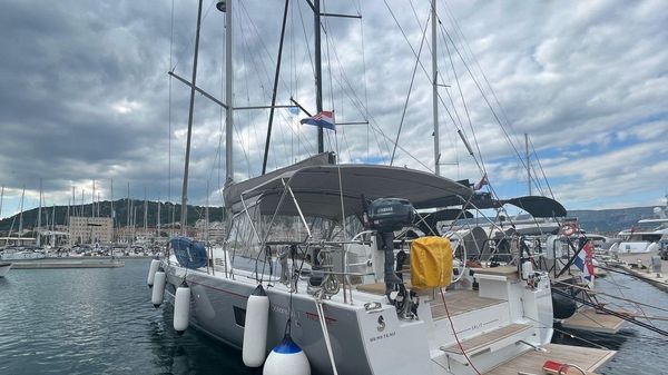 Beneteau Oceanis 51.1 