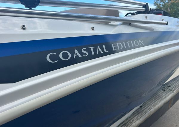 Hurricane SunDeck Sport 185 OB image