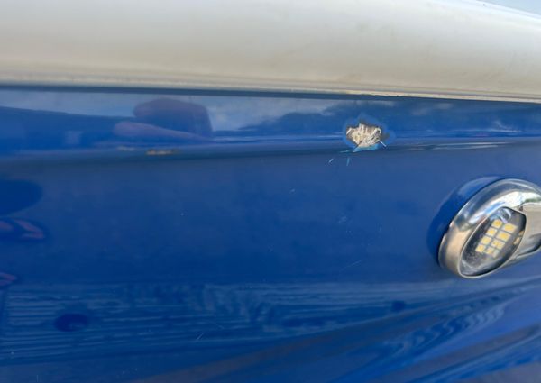 Hurricane SunDeck Sport 185 OB image