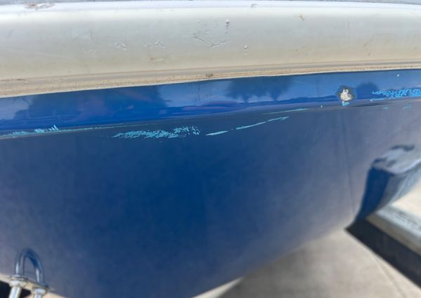 Hurricane SunDeck Sport 185 OB image