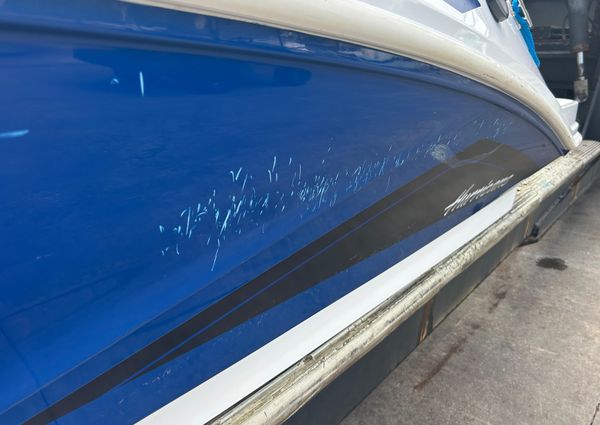 Hurricane SunDeck Sport 185 OB image