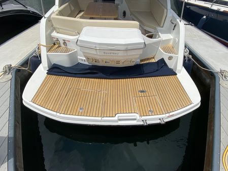 Beneteau GT35 image