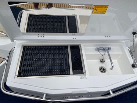 Beneteau GT35 image