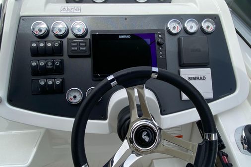 Beneteau GT35 image