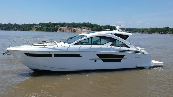Cruisers 54 Cantius