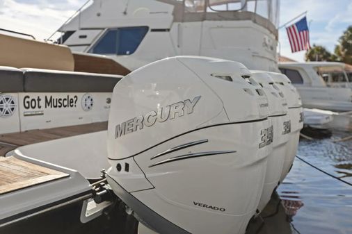 Sea Ray SLX 400 OB image