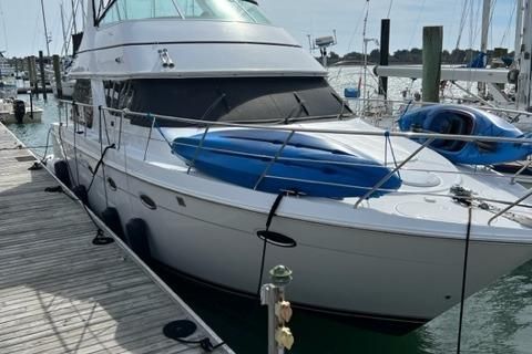 Carver 450 Voyager Pilothouse