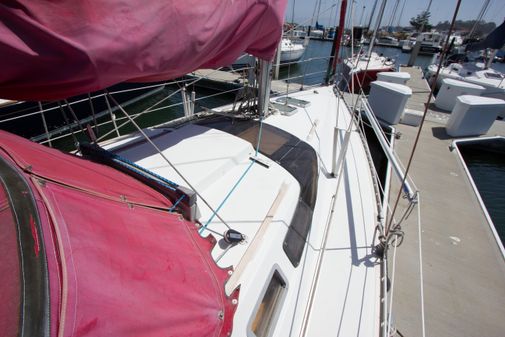 Beneteau OCEANIS-350 image