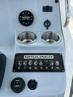 Bayliner TROPHY-T20CX image