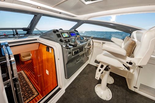 Tiara Yachts 52 Express image