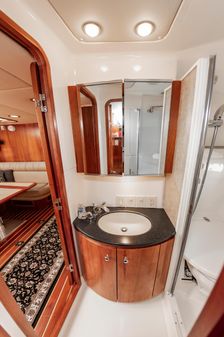 Tiara Yachts 52 Express image