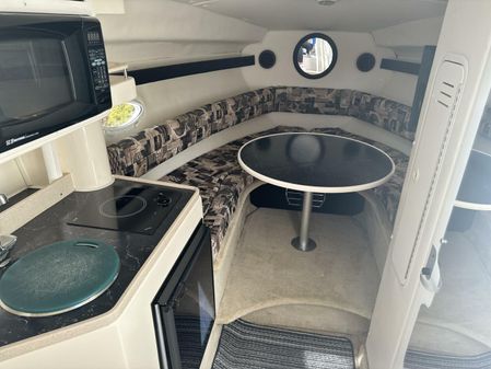 Rinker 270 Fiesta Vee image