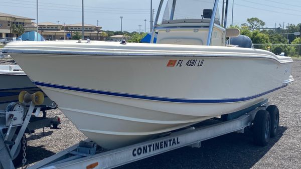 Scout 235 Sportfish