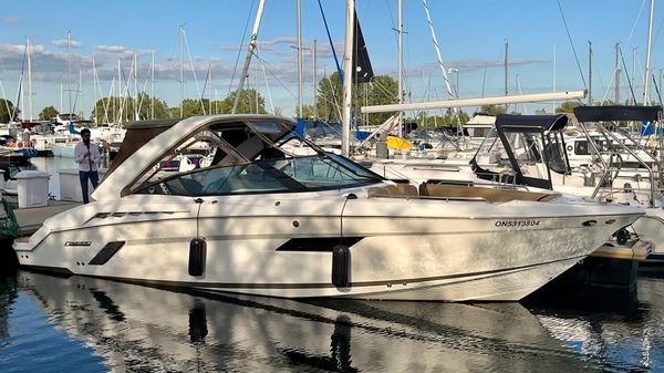 Cruisers Yachts 338 SS