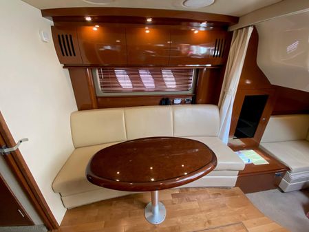 Sea Ray 38 Sundancer image