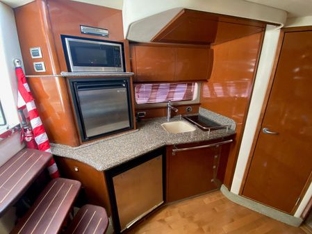 Sea Ray 38 Sundancer image