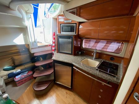 Sea Ray 38 Sundancer image