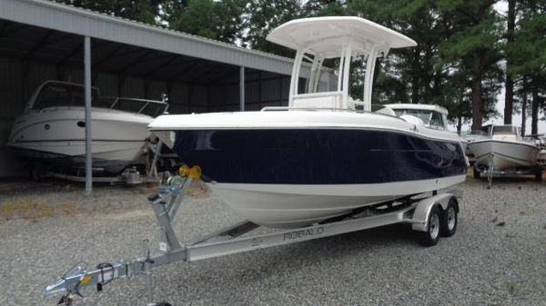 Robalo 222 EXPLORER 